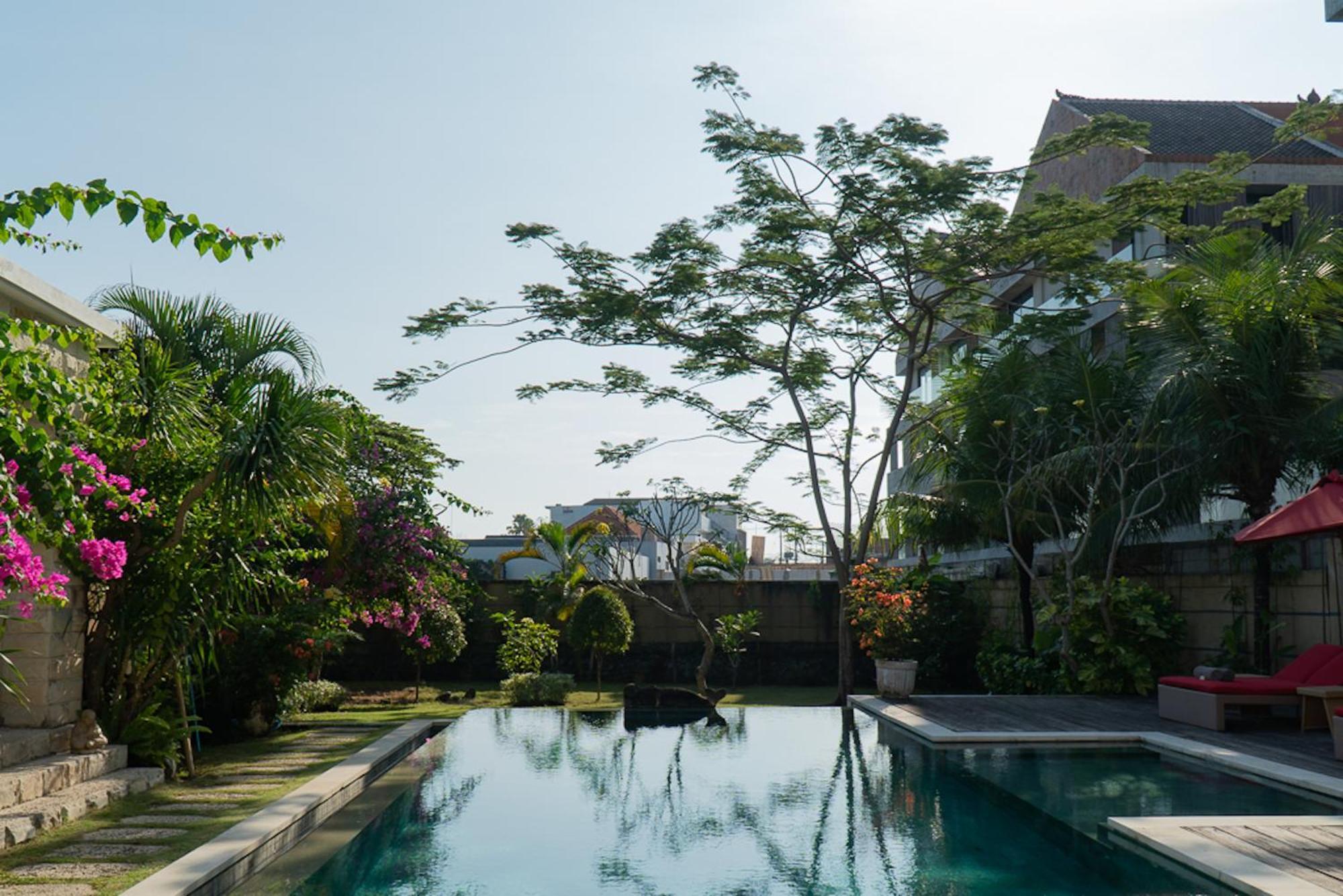 Villa Manggala - 13 Mins Walk To Berawa Beach Canggu Eksteriør billede
